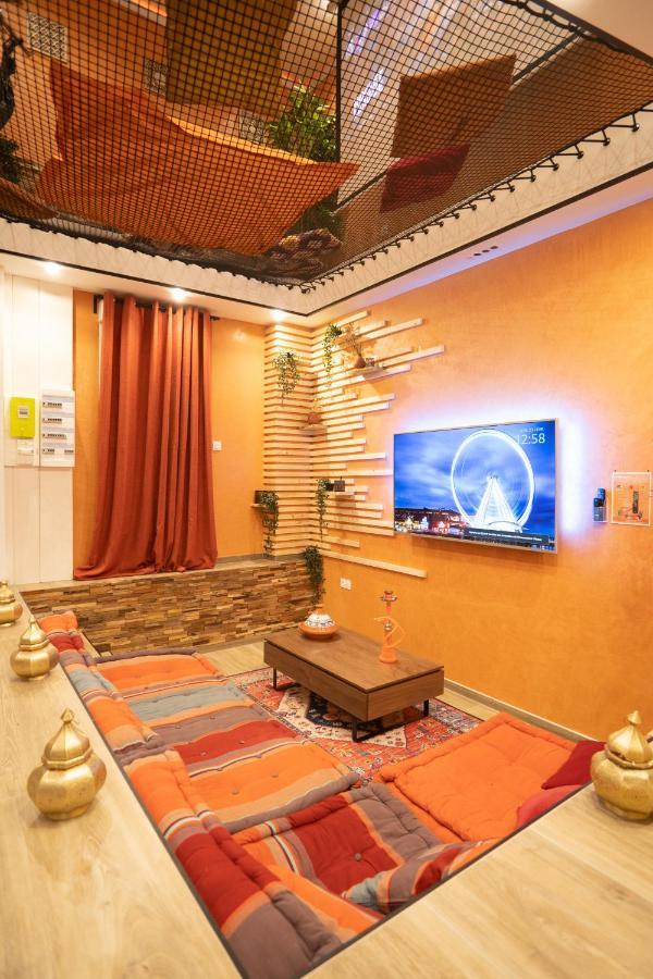 Capsule Marrakech I Chicha I Sauna I Balneo I Console Ps5 I Cinema Trith-Saint-Leger Exteriör bild