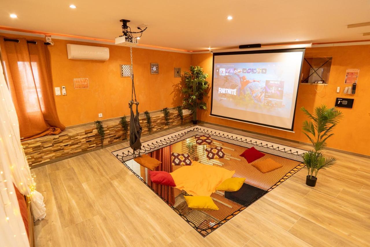 Capsule Marrakech I Chicha I Sauna I Balneo I Console Ps5 I Cinema Trith-Saint-Leger Exteriör bild