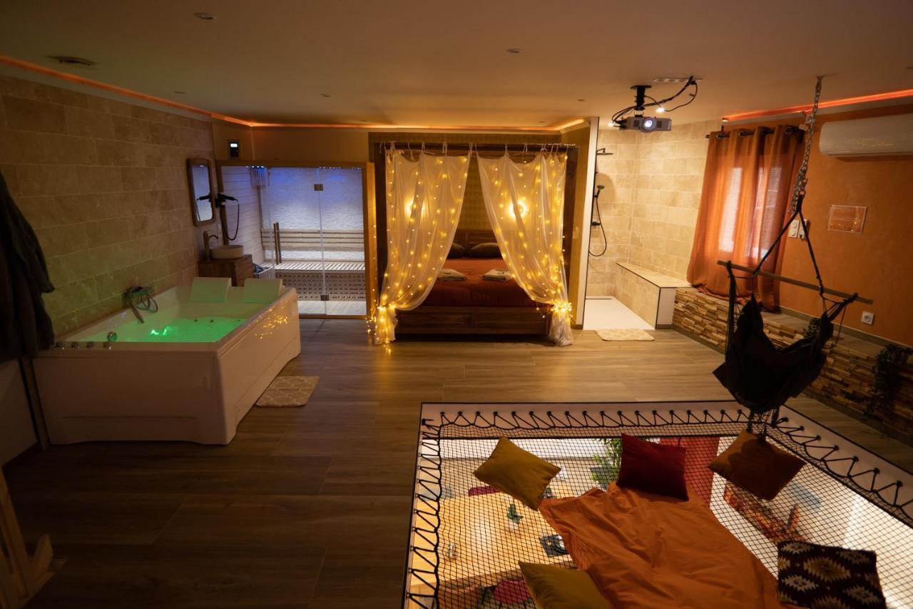 Capsule Marrakech I Chicha I Sauna I Balneo I Console Ps5 I Cinema Trith-Saint-Leger Exteriör bild