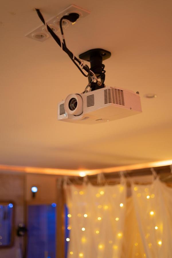 Capsule Marrakech I Chicha I Sauna I Balneo I Console Ps5 I Cinema Trith-Saint-Leger Exteriör bild